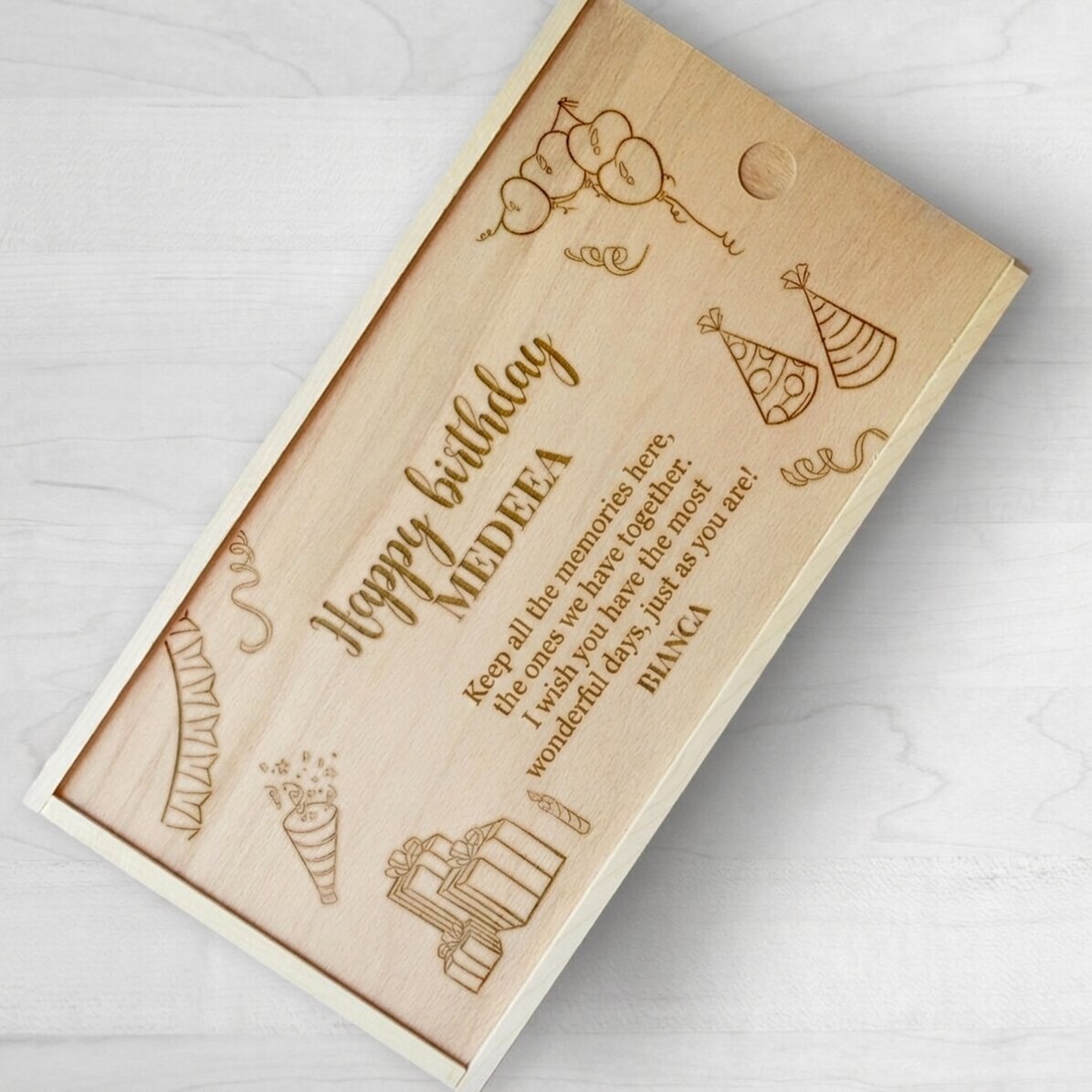 Personalised wooden gift box with message - Happy birthday