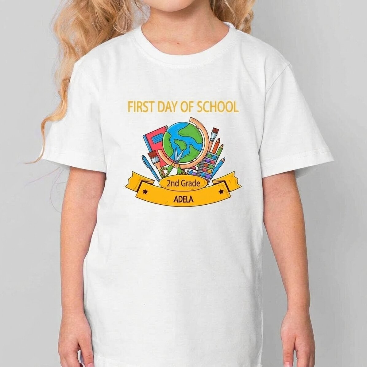 Personalised cotton T-shirt for children with message - First day of school