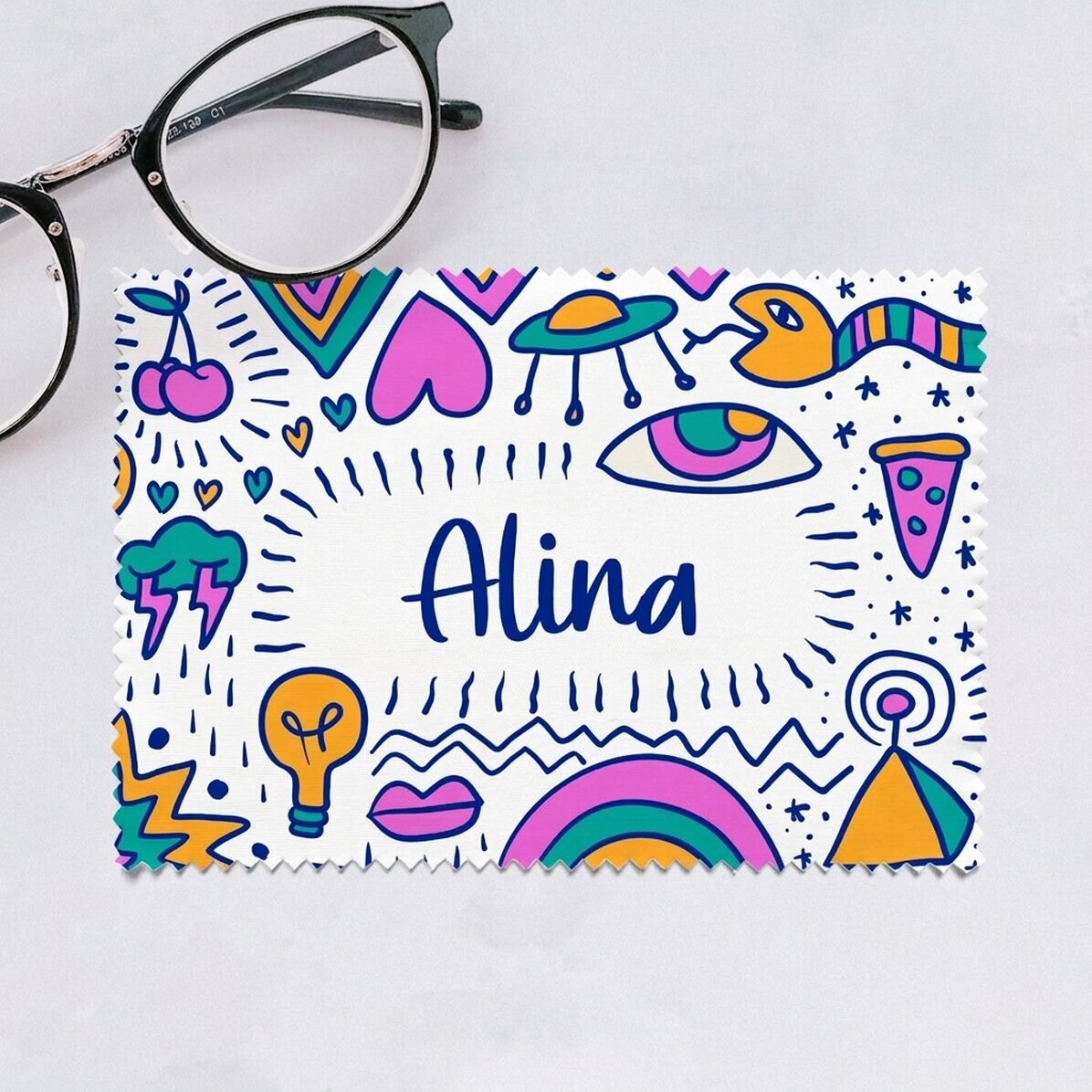 Personalised cloth for cleaning screens/glasses - Creative