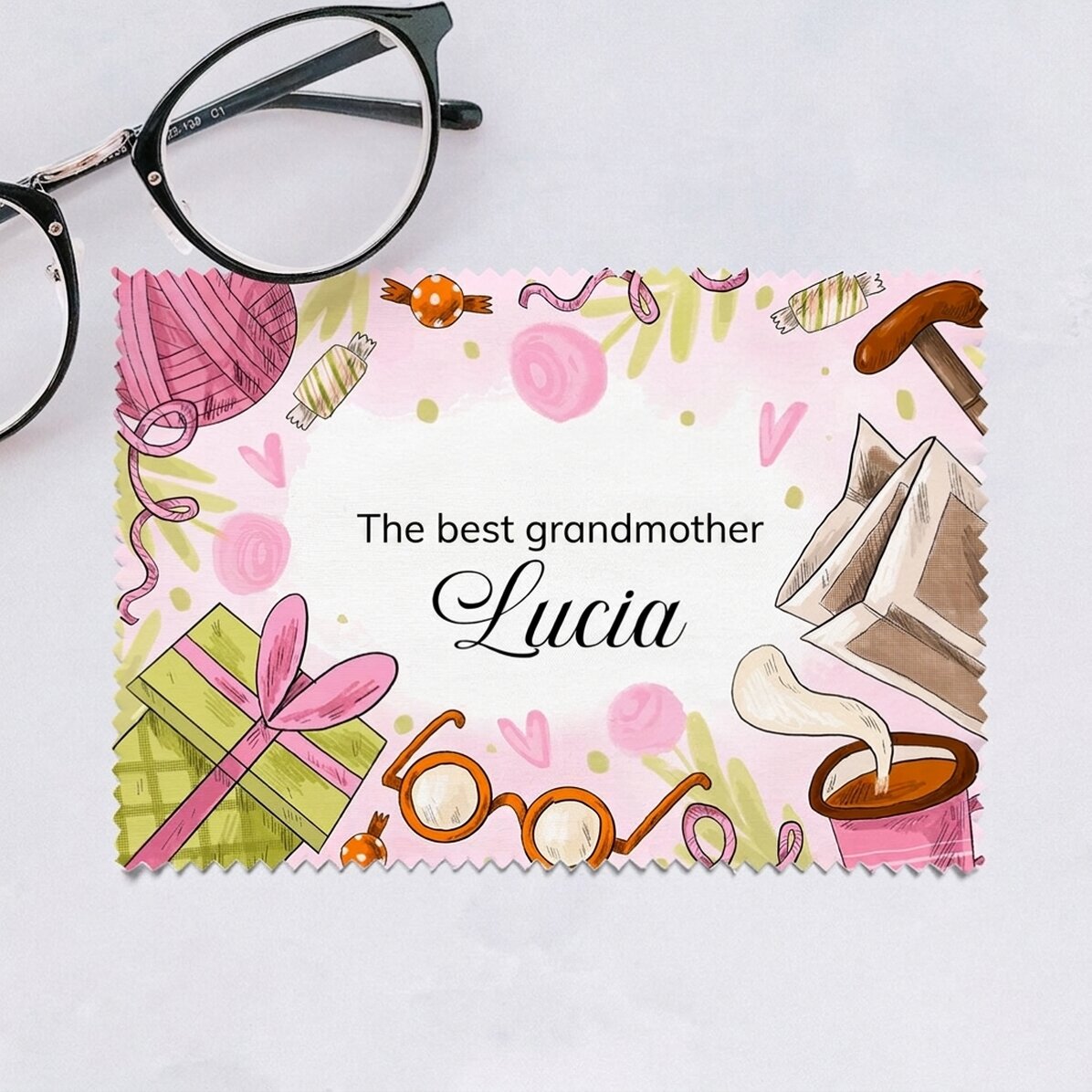 Personalised cloth for cleaning screens/glasses - The best grandmother