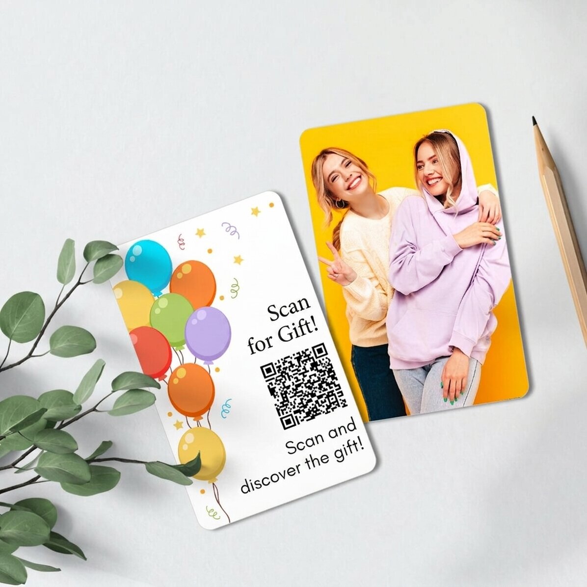 Personalised double-sided aluminium card with message, QR code and photo - Happy Birthday!
