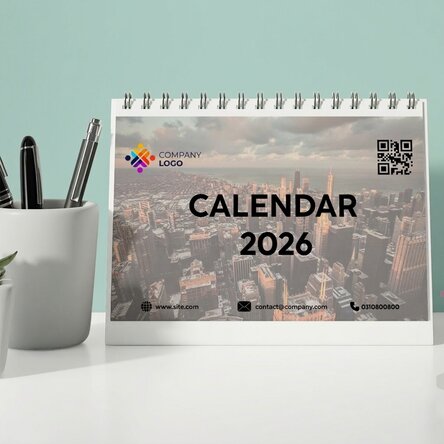 Personalised desk calendar with logo, photos, text and QR code