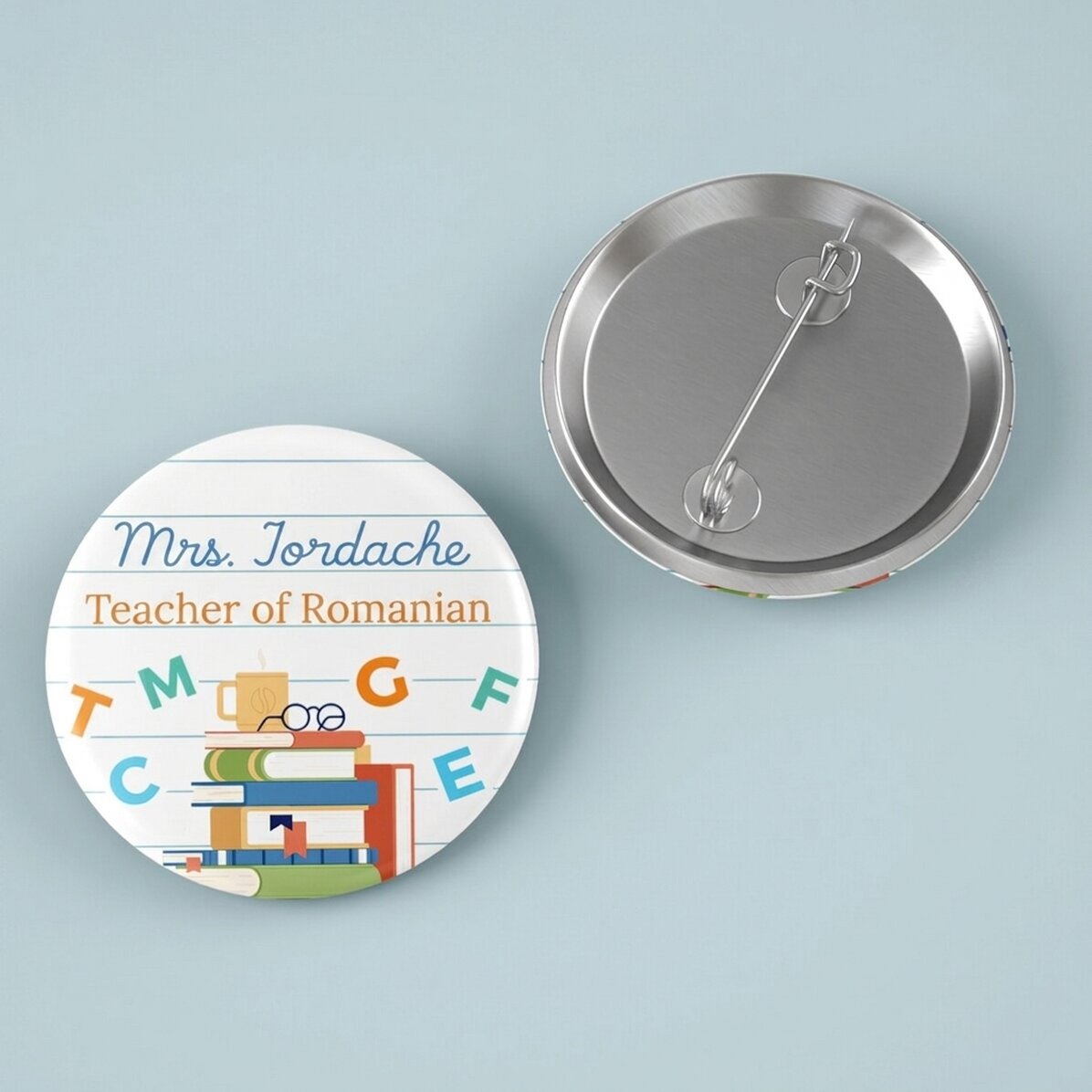 Personalised badge with text - Romanian Teacher