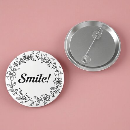 Personalised badge with message - Smile