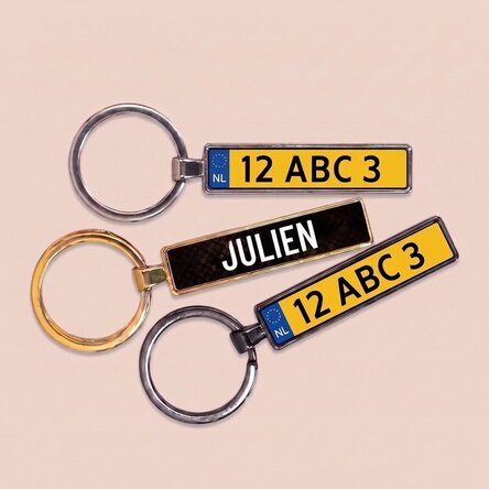 Personalised keyring with Dutch car number plate