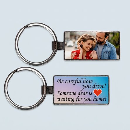 Personalised keyring with a photo and text