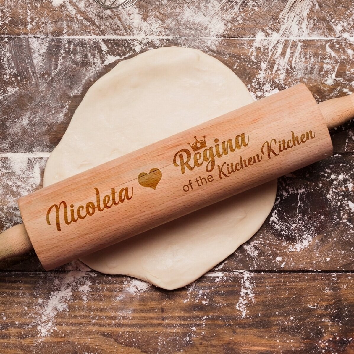 Personalised wooden rolling pin - Queen of the Kitchen