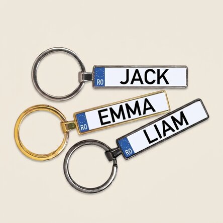 Personalised car number replica keyring with your name