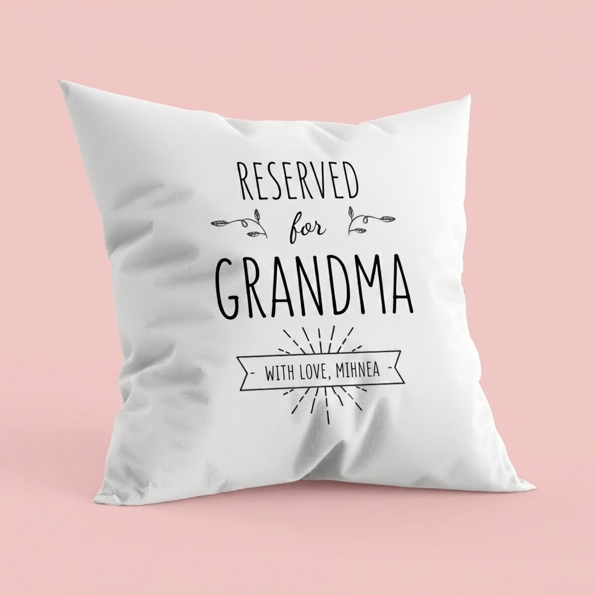 Personalised cushion with text - Reserved