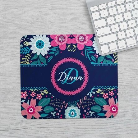 Personalised mouse pad with initial and name