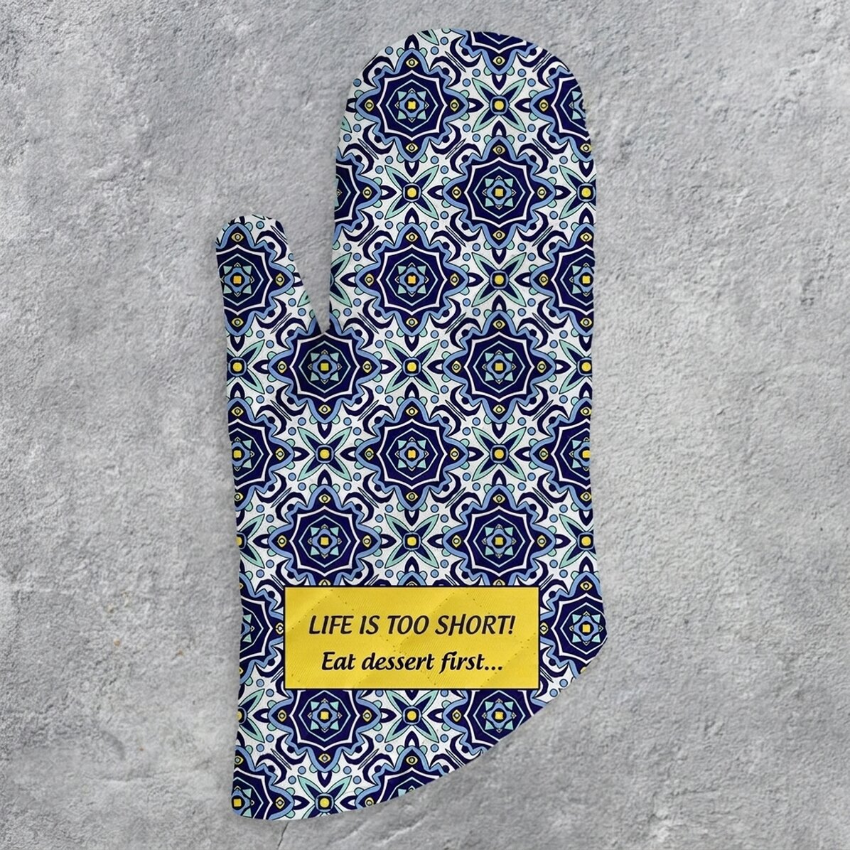 Personalised oven glove with text - dessert first...
