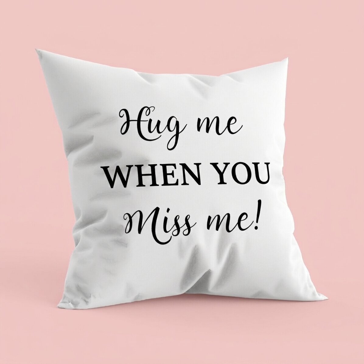 Personalised cushion with text - Hug me