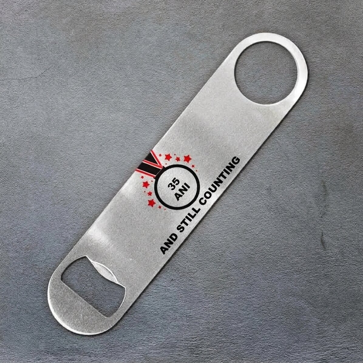 Personalised beer opener with text - Anniversary
