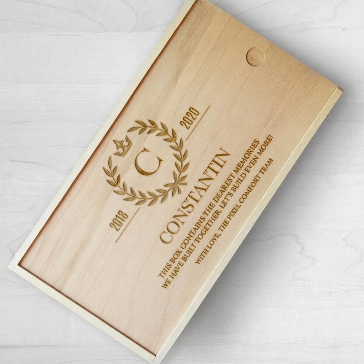 Personalised wooden gift box - Lauri