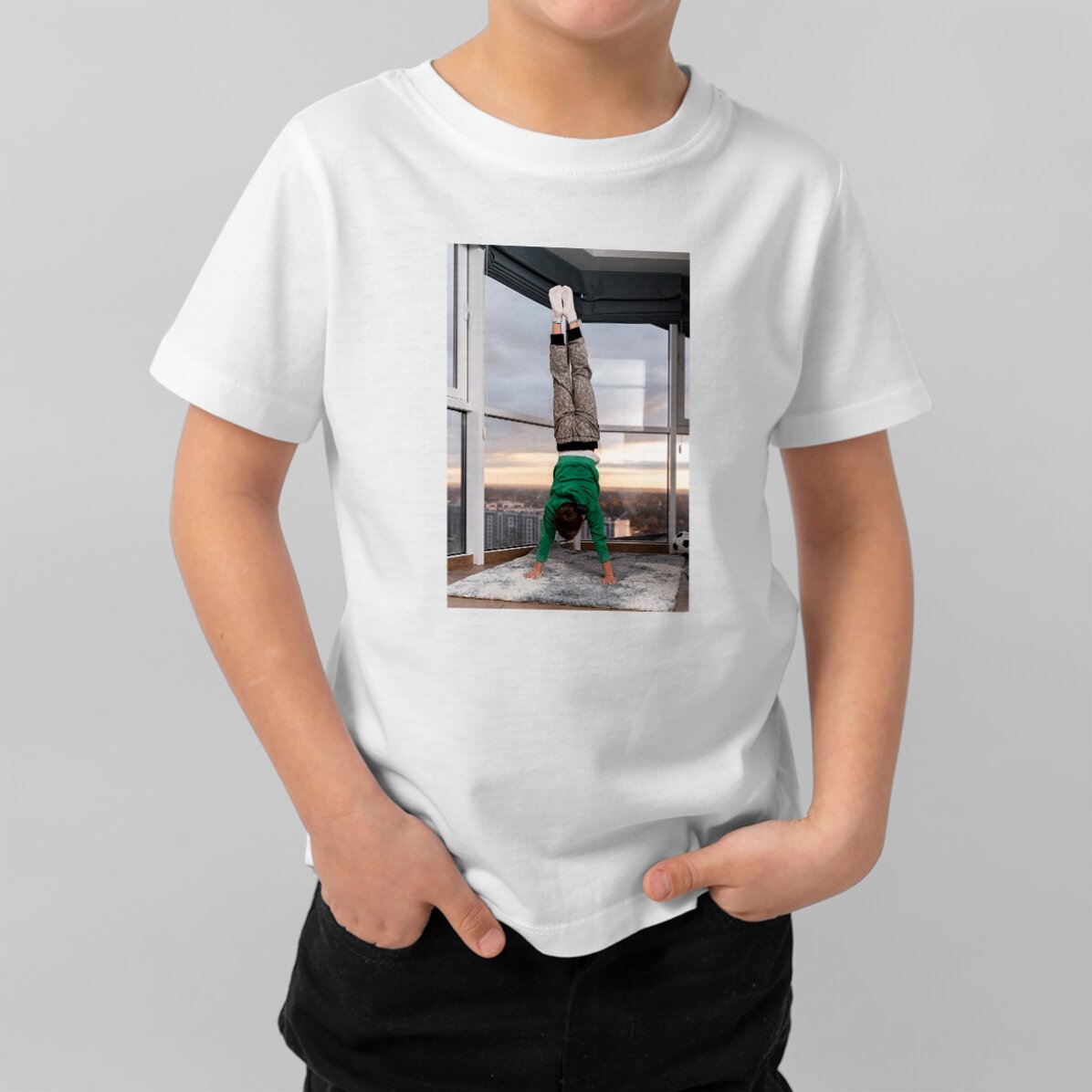 Tricou din bumbac pentru copii personalizat cu o poză tip portret