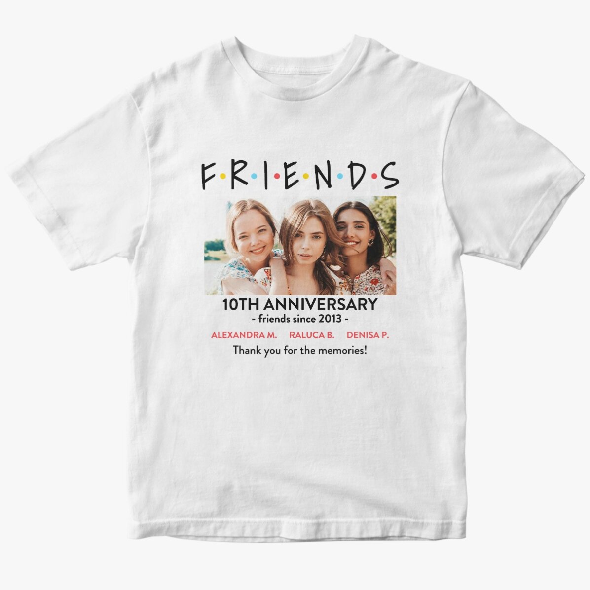 Personalised cotton T-shirt with a photo and message - FRIENDS