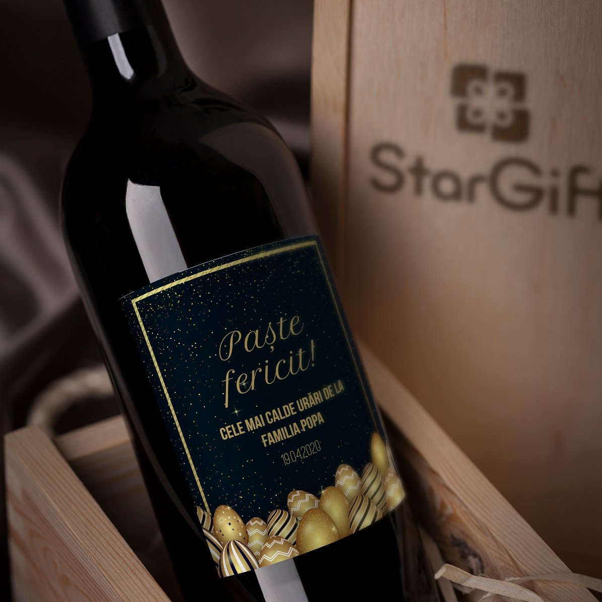 Vin personalizat cu text pentru Paște