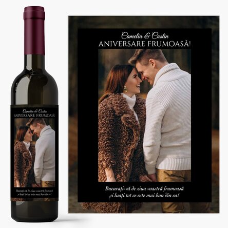 Personalised wine with text and photo for anniversaries